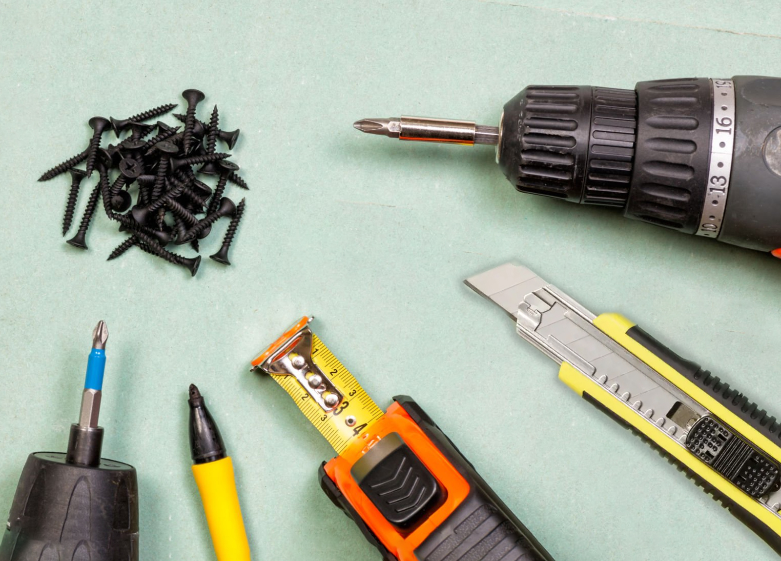 Installing Drywall Screws